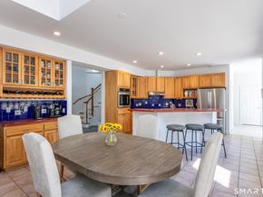 28 Drewbarrie Lane, Easton CT 06612
