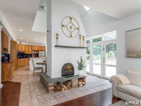 28 Drewbarrie Lane, Easton CT 06612