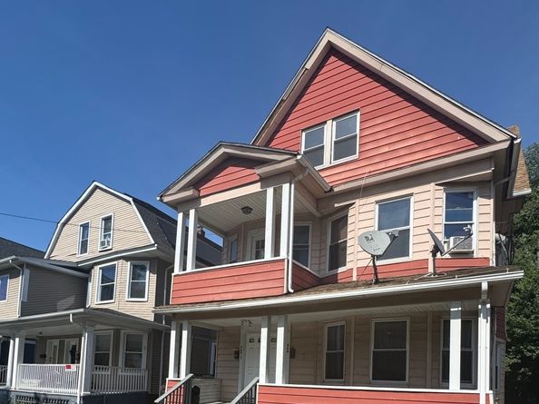 464-466 Wilmot Avenue, Bridgeport CT 06607