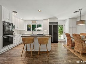 19 Crooked Trail, Norwalk CT 06853