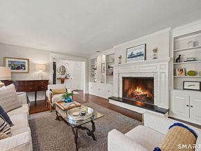 19 Crooked Trail, Norwalk CT 06853