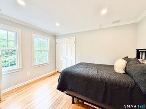 17 Danforth Drive, New Canaan CT 06840