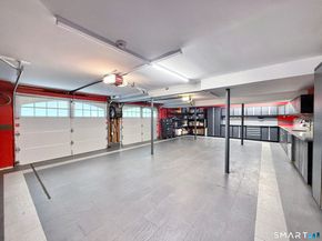 17 Danforth Drive, New Canaan CT 06840