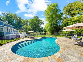 17 Danforth Drive, New Canaan CT 06840