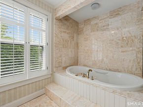 12 Ludlow Manor, Norwalk CT 06855