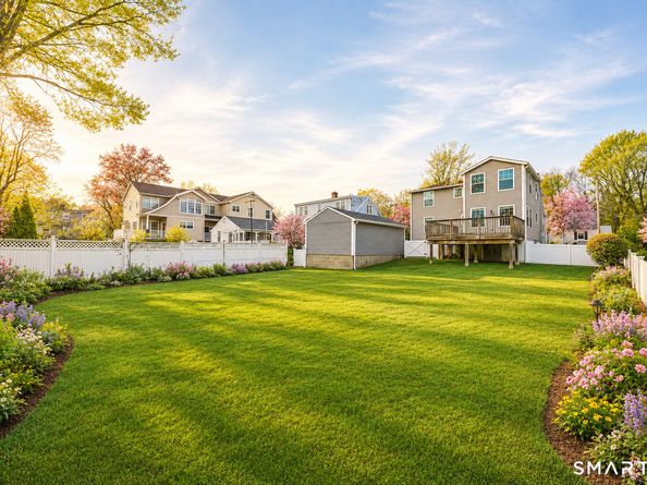 51 Country Road, Fairfield CT 06824