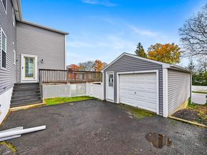 51 Country Road, Fairfield CT 06824