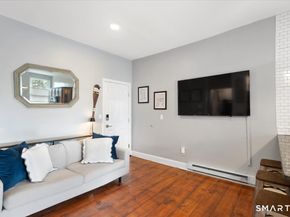 5 Hundley Court 2C, Stamford CT 06902