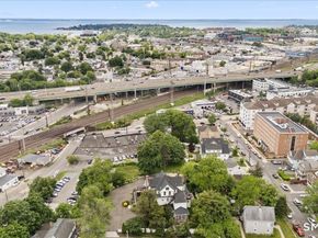 5 Hundley Court 2C, Stamford CT 06902
