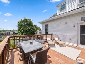 5 Hundley Court 2C, Stamford CT 06902