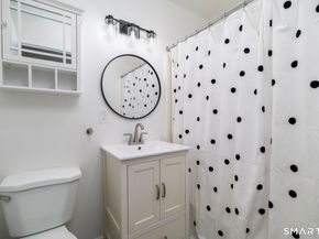 1633 Washington Boulevard 5F, Stamford CT 06902