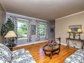 91 Cranbury Drive, Trumbull CT 06611