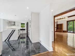 1 Tulip Tree Lane, Norwalk CT 06851