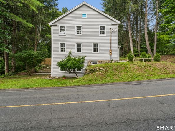 28 Walnut Hill Road, Bethel CT 06801