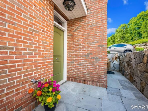 442 Main Avenue 8, Norwalk CT 06851
