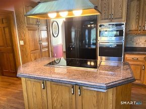 315 Aspetuck Trail 315, Shelton CT 06484