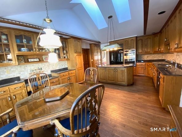 315 Aspetuck Trail 315, Shelton CT 06484