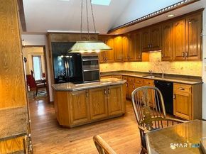 315 Aspetuck Trail 315, Shelton CT 06484