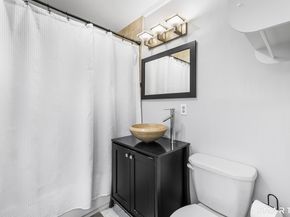 1633 Washington Boulevard APT 3D, Stamford CT 06902