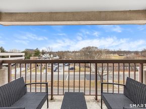 1633 Washington Boulevard APT 3D, Stamford CT 06902