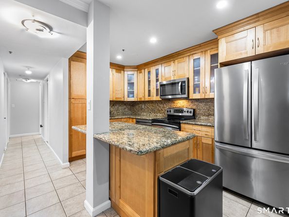 1633 Washington Boulevard APT 3D, Stamford CT 06902