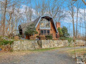 3 Serenity Lane, Newtown CT 06482