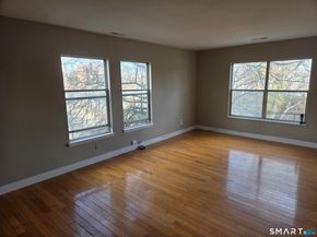37 Greenwich Avenue APT 112, Stamford CT 06902