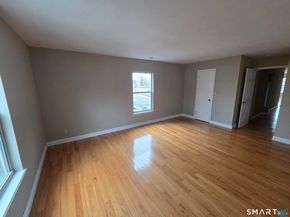 37 Greenwich Avenue APT 112, Stamford CT 06902