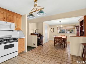 378 High Street, Fairfield CT 06824