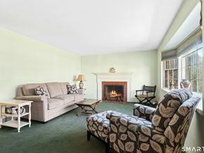 378 High Street, Fairfield CT 06824