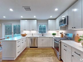 12 Werf Drive, Redding CT 06896