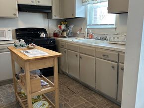 15 Madison Street APT B7, Norwalk CT 06854