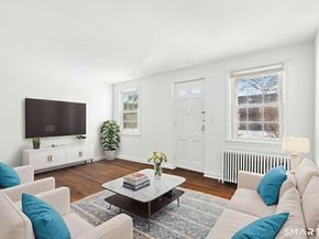 2475 Summer Street APT 2I, Stamford CT 06905