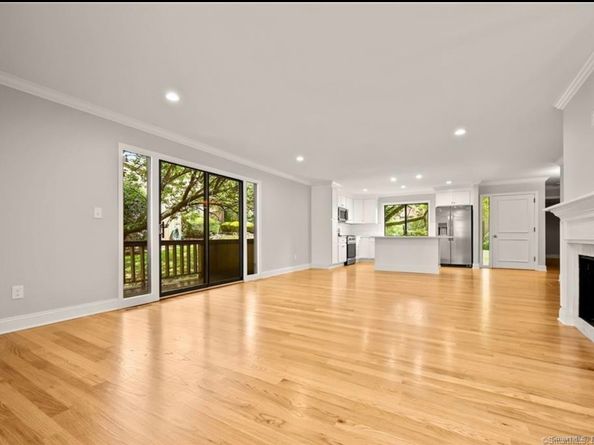 383 Sequoia Lane A, Stratford CT 06614