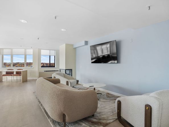 25 Forest Street APT 4A, Stamford CT 06901