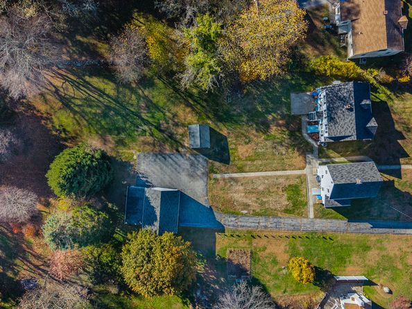 358 Long Hill Avenue, Shelton CT 06484