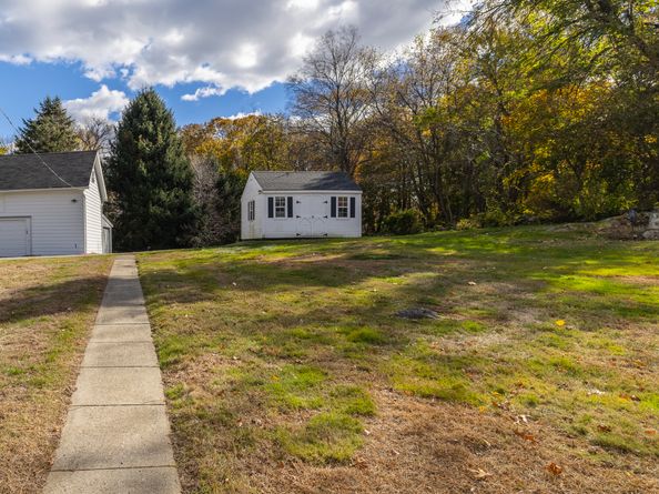 358 Long Hill Avenue, Shelton CT 06484