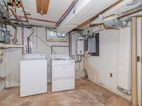 114 Sylvan Knoll Road, Stamford CT 06902