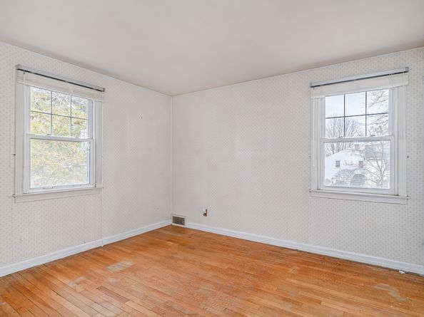 114 Sylvan Knoll Road, Stamford CT 06902