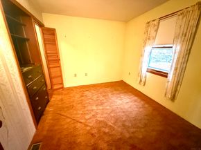 16 Naugatuck Avenue, Shelton CT 06484