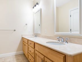 332 Still Water Circle 332, Brookfield CT 06804