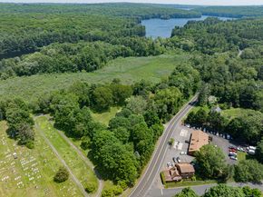 354 Black Rock Turnpike, Easton CT 06612