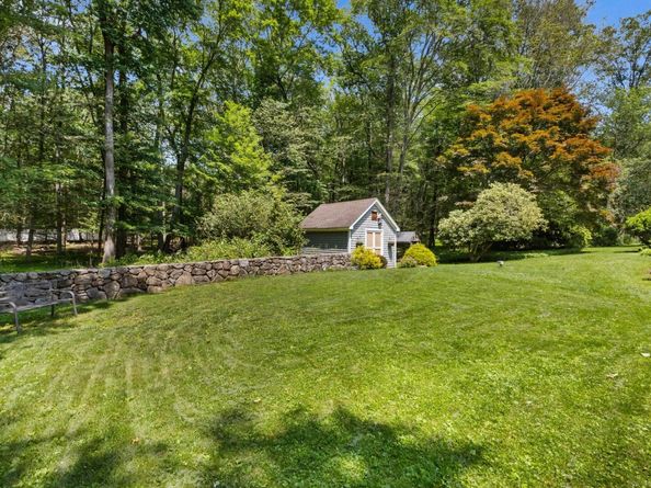91 Fox Run Road, New Canaan CT 06840