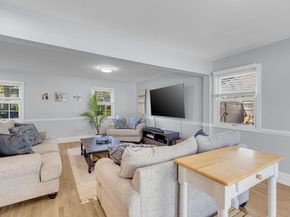 19 Assisi Way, Norwalk CT 06851