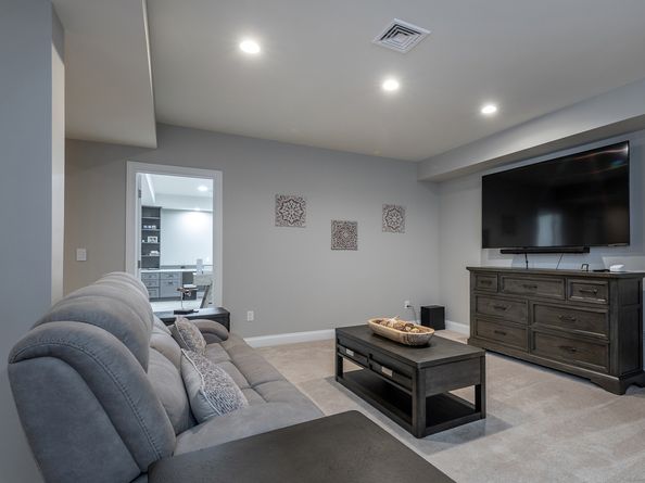 13 Enclave Drive 13, Danbury CT 06810