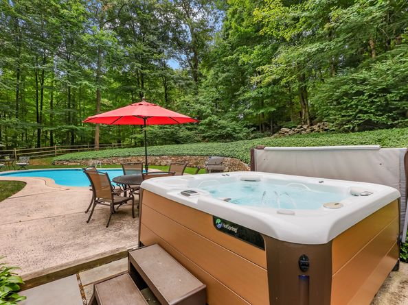 65 Valeview Road, Wilton CT 06897
