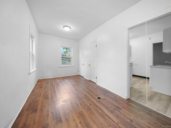 37 Granfield Avenue, Bridgeport CT 06610