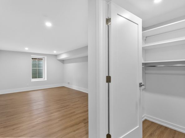 92 Westwood Road, Fairfield CT 06825