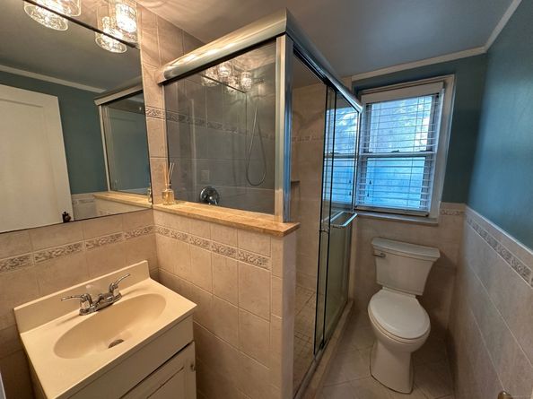 126 woodside Green 1A, Stamford CT 06901