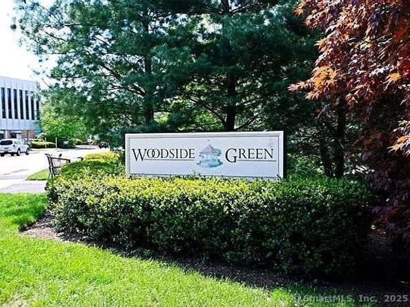 126 woodside Green 1A, Stamford CT 06901